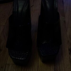 Chic Black Women's Platform Sandals